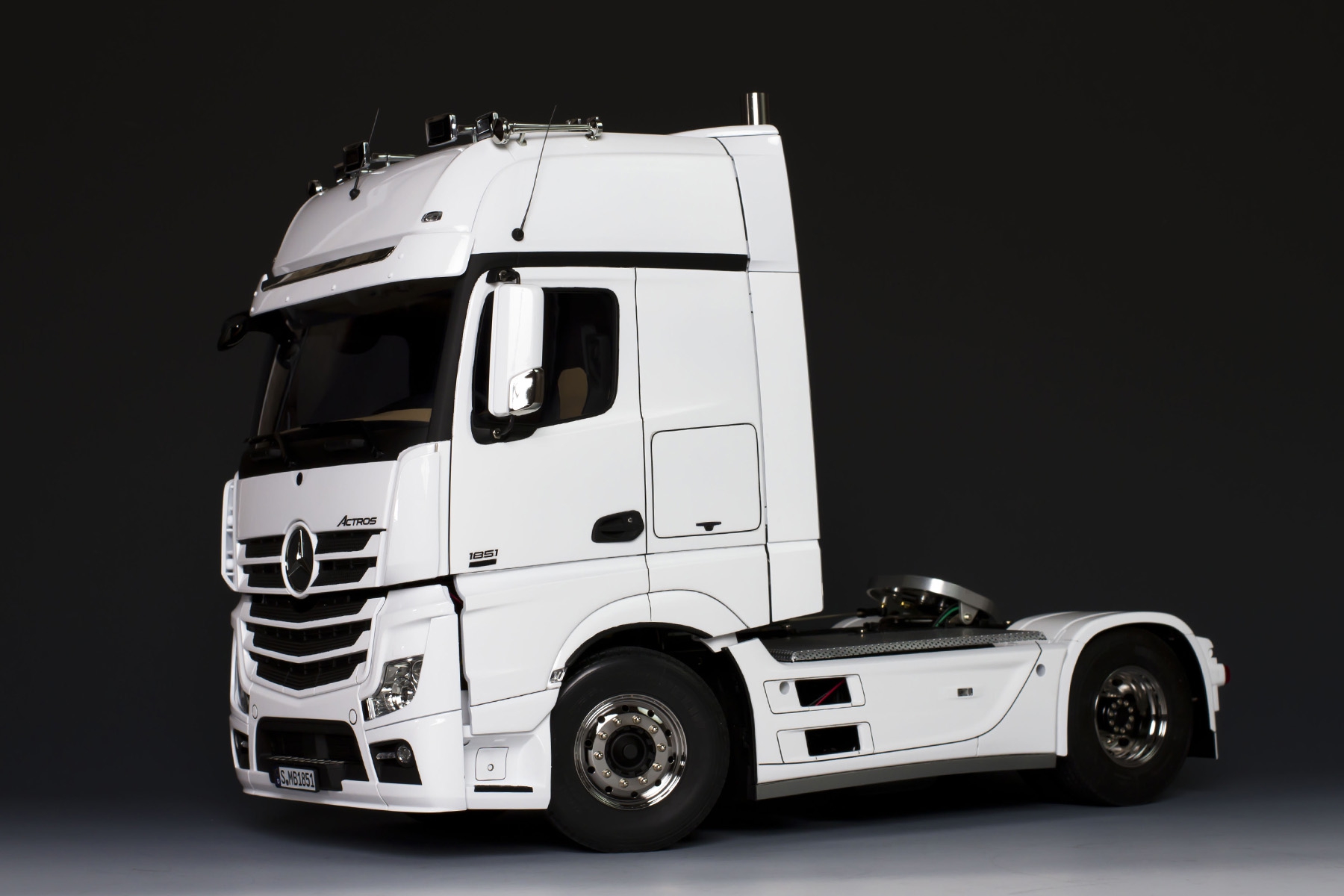 ACTROS 1851　Special order